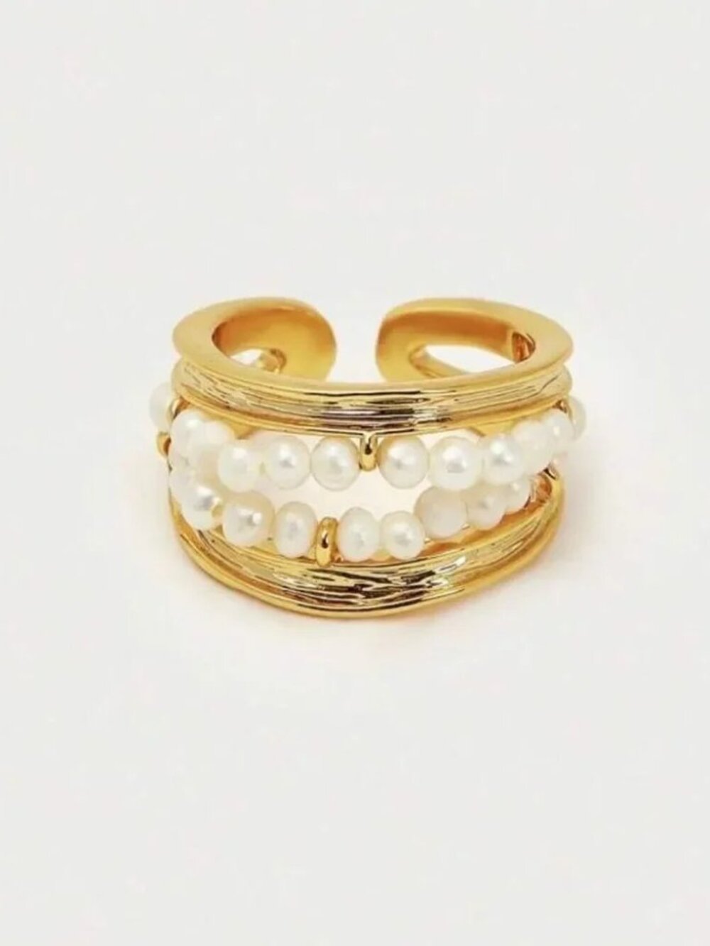 Pearl ring Q405